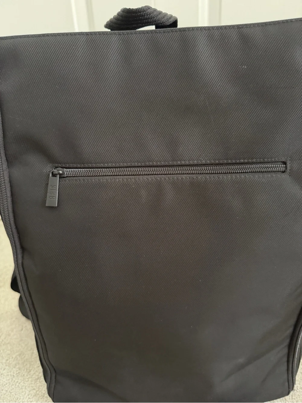 BEIS The Hanging Backpack in Black